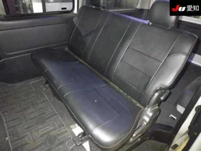 Toyota HIACE VAN  с аукциона в Японии