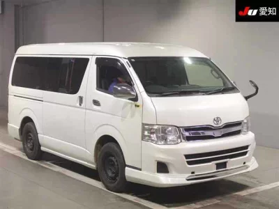 Toyota HIACE VAN  с аукциона в Японии