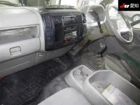 Hino DUTRO лот № 7048 оценка 3.5  с аукциона в Японии 2