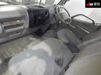 Hino DUTRO  с аукциона в Японии