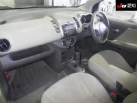 Nissan NOTE лот № 30227 оценка 3.5  с аукциона в Японии 2