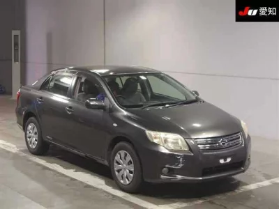 Toyota COROLLA AXIO  с аукциона в Японии