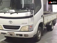 Toyota DYNA лот № 20083 оценка 3  с аукциона в Японии 6