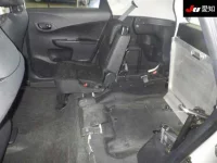 Toyota RACTIS лот № 1019 оценка 3.5  с аукциона в Японии 3