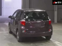 Toyota RACTIS лот № 3076 оценка R  с аукциона в Японии 1