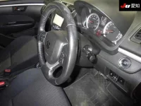 Suzuki SWIFT лот № 30534 оценка 3  с аукциона в Японии 4