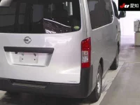 Nissan CARAVAN VAN лот № 20070 оценка 3.5  с аукциона в Японии 7