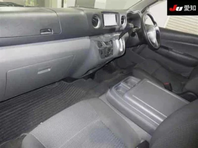 Nissan CARAVAN VAN  с аукциона в Японии