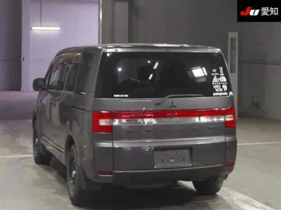 Mitsubishi DELICA D5  с аукциона в Японии