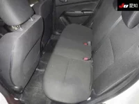 Suzuki SWIFT лот № 30541 оценка 3  с аукциона в Японии 3