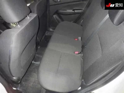 Suzuki SWIFT  с аукциона в Японии