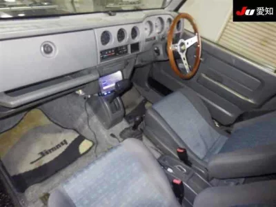 Suzuki JIMNY  с аукциона в Японии