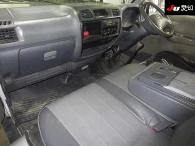 Mazda BONGO  с аукциона в Японии