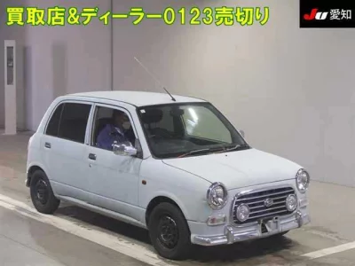 Daihatsu MIRA