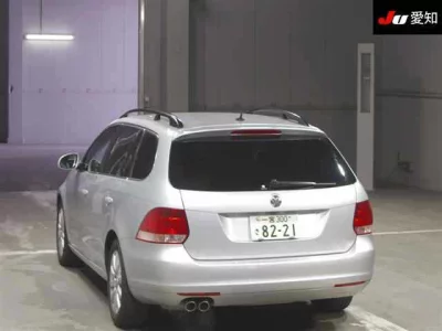 Volkswagen GOLF VARIANT