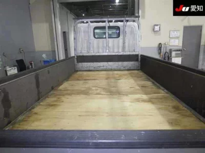 Hino DUTRO  с аукциона в Японии