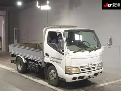 Hino DUTRO  с аукциона в Японии