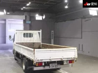 Hino DUTRO лот № 8022 оценка 3.5  с аукциона в Японии 1