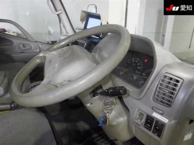 Hino DUTRO  с аукциона в Японии