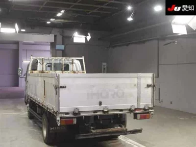 Hino DUTRO  с аукциона в Японии
