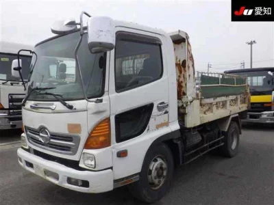 Hino TRUCK
