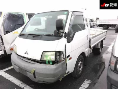 Mitsubishi DELICA TRUCK