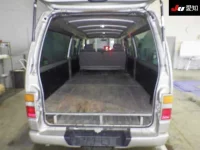 Nissan CARAVAN VAN лот № 7090 оценка 3.5  с аукциона в Японии 3