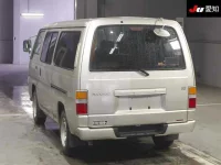 Nissan CARAVAN VAN лот № 7090 оценка 3.5  с аукциона в Японии 1