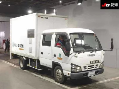 Isuzu ELF