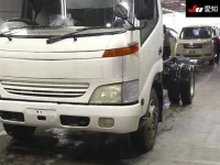 Toyota DYNA лот № 8061 оценка 3  с аукциона в Японии 6