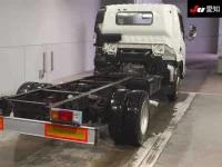 Toyota DYNA лот № 8061 оценка 3  с аукциона в Японии 7