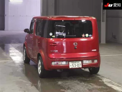 Nissan CUBE  с аукциона в Японии