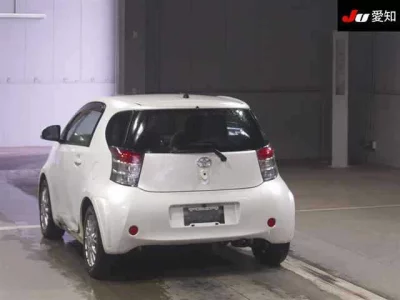 Toyota IQ