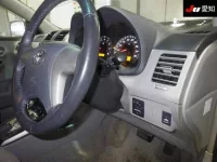 Toyota COROLLA AXIO лот № 30635 оценка 3.5  с аукциона в Японии 4