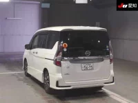 Nissan SERENA лот № 3099 оценка 4.5  с аукциона в Японии 1