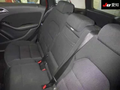 Mercedes-Benz B CLASS