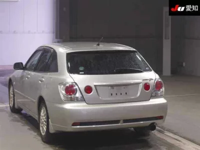 Toyota ALTEZZA WAGON