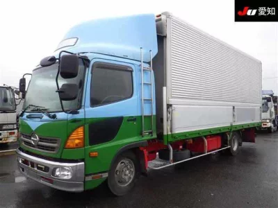 Hino TRUCK