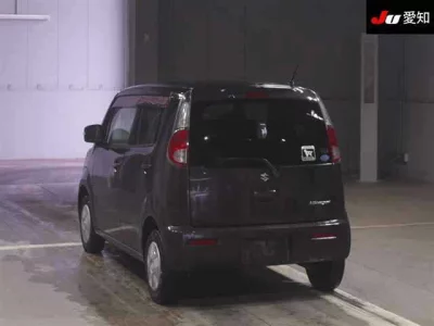 Suzuki MRWAGON