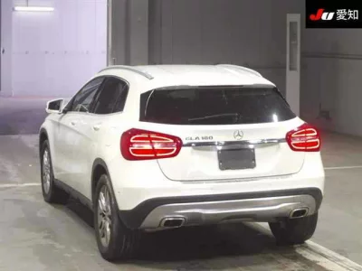 Mercedes-Benz GLA CLASS