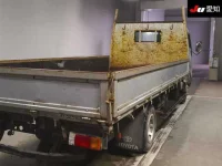 Toyota DYNA лот № 8060 оценка 3.5  с аукциона в Японии 7