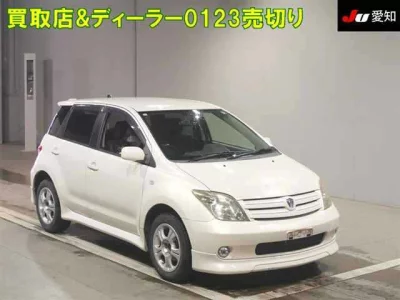 Toyota IST