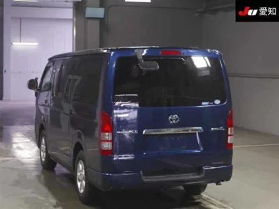 Toyota REGIUS ACE VAN