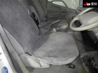 Toyota DYNA лот № 8067 оценка R  с аукциона в Японии 5