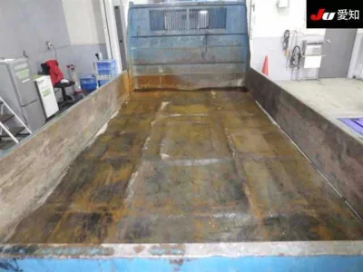 Toyota DYNA  с аукциона в Японии