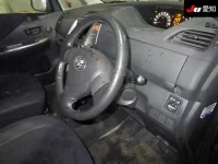 Toyota RACTIS лот № 30758 оценка 3.5  с аукциона в Японии 4