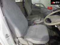 Toyota DYNA лот № 4395 оценка 3.5  с аукциона в Японии 5