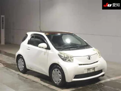 Toyota IQ