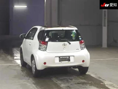 Toyota IQ