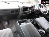 Nissan CONDOR лот № 8625 оценка 3  с аукциона в Японии 2